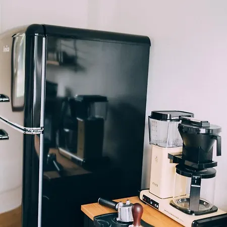 Hausboot Fuenf19 Daire Oestrich-Winkel